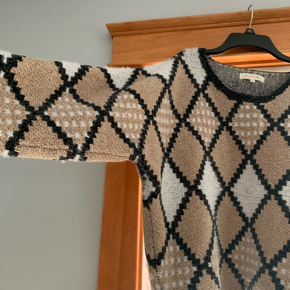 Solitaire sweater - Picture 2 of 4